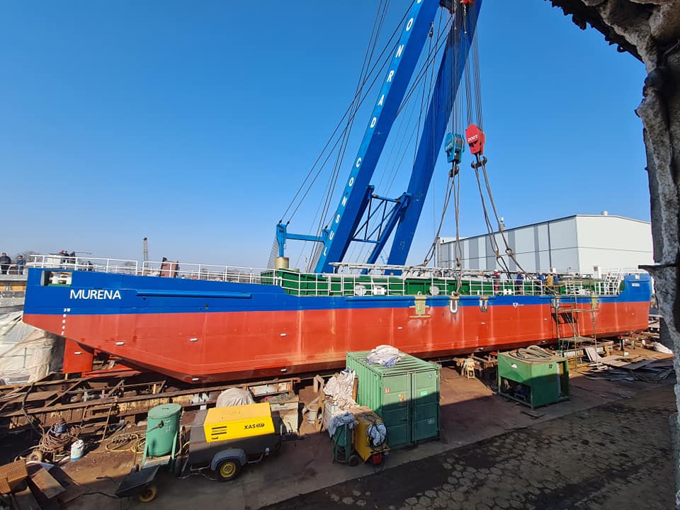 Marine stal 7